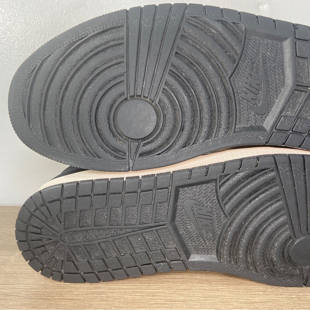 Nike Air Jordan 1 Mid Satin Grey Sneakers Mens 14 Black White Shoes 852542-011 - Picture 9 of 16